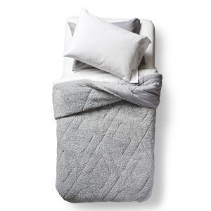 Kyla Premium Comforter